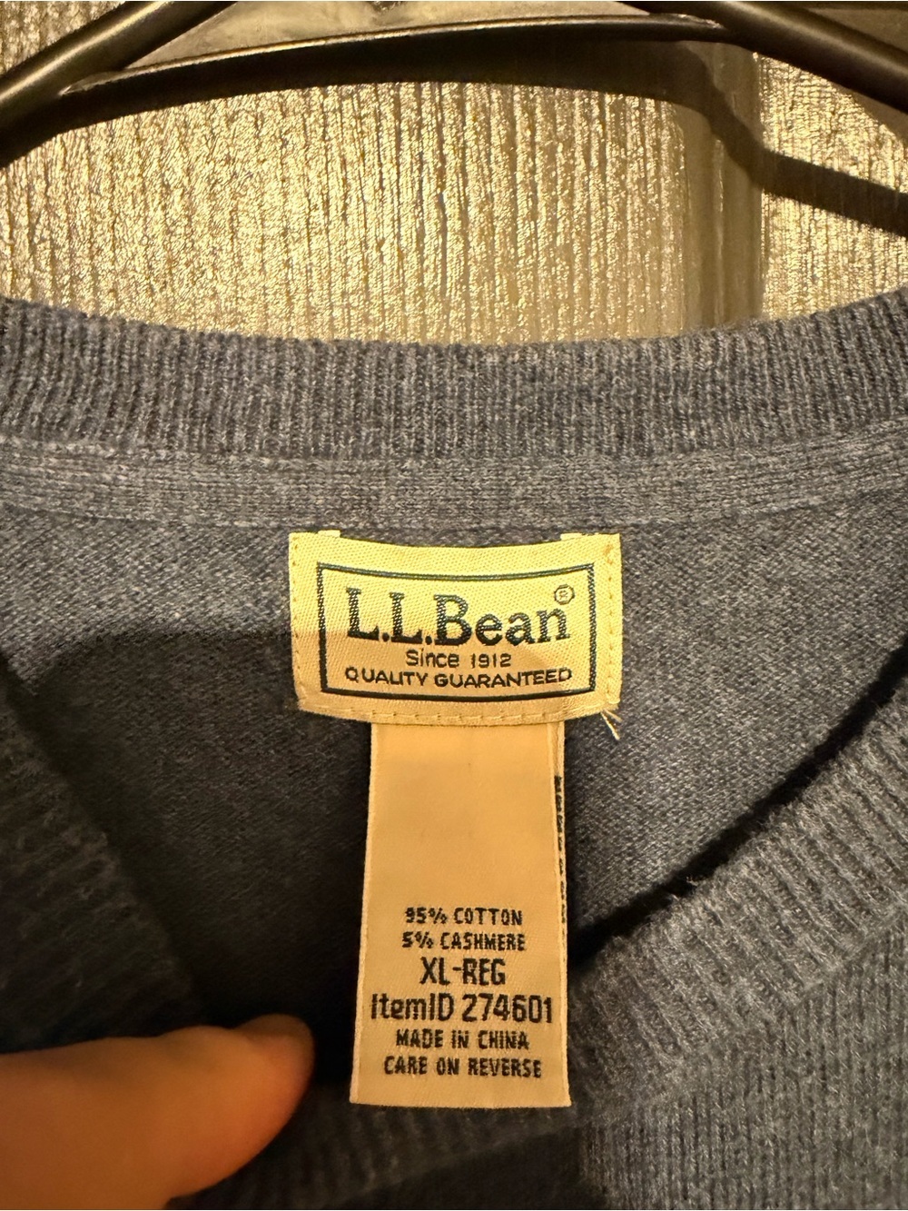 L.L. Bean Men's Blue Crewneck Sweater Cotton/Cashmere - Picture 2 of 2